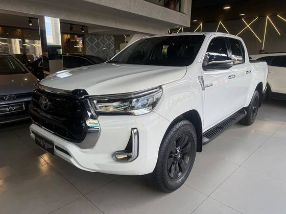 TOYOTA HILUX 2.7 SRV 4X2 CD 16V FLEX 4P AUTOMÁTICO